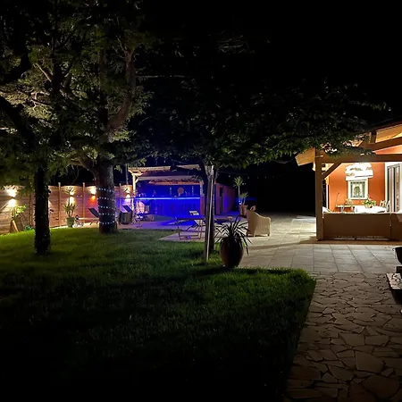 Le Mazet De Fabrègues